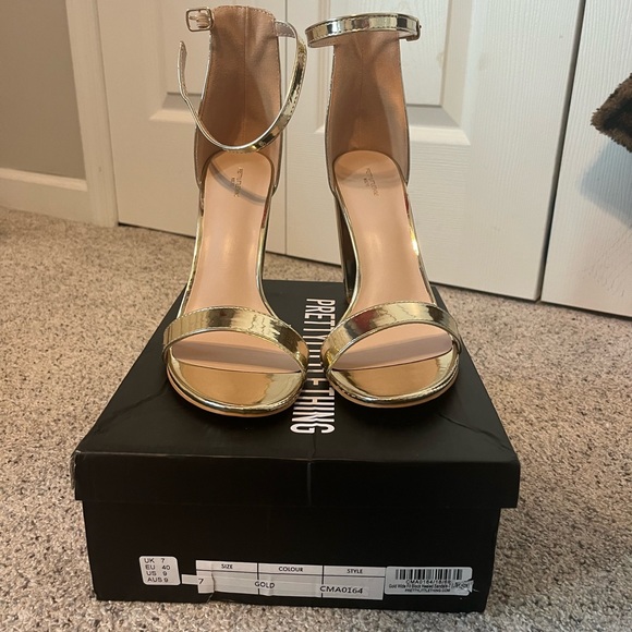 Gold Wide Fit Block Heeled Sandals - Picture 3 of 4